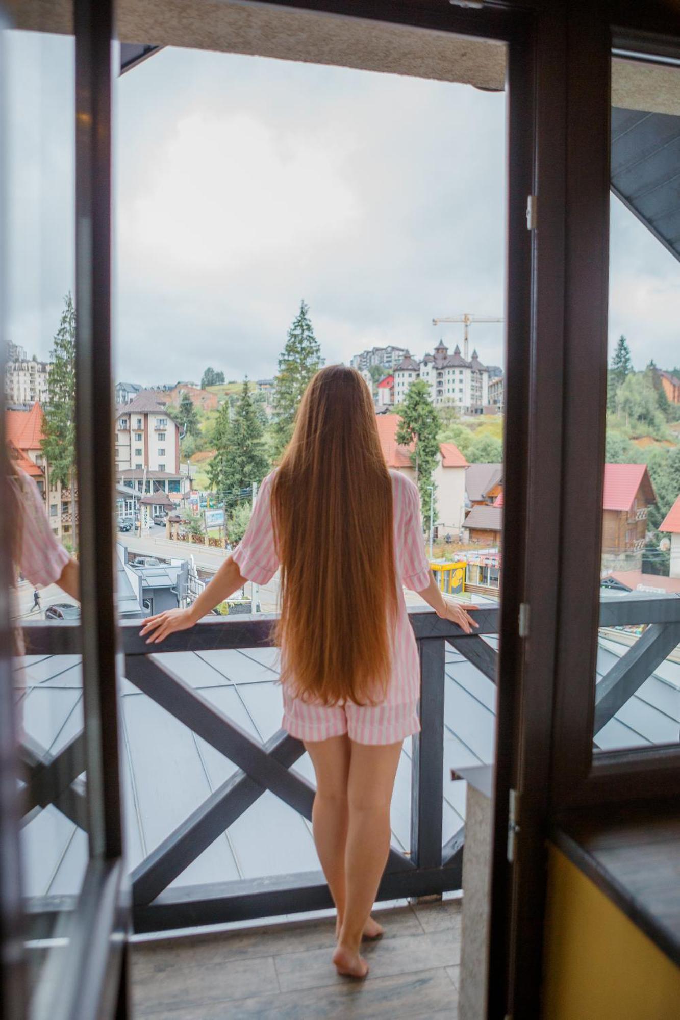Hotel Monysto Буковел Екстериор снимка