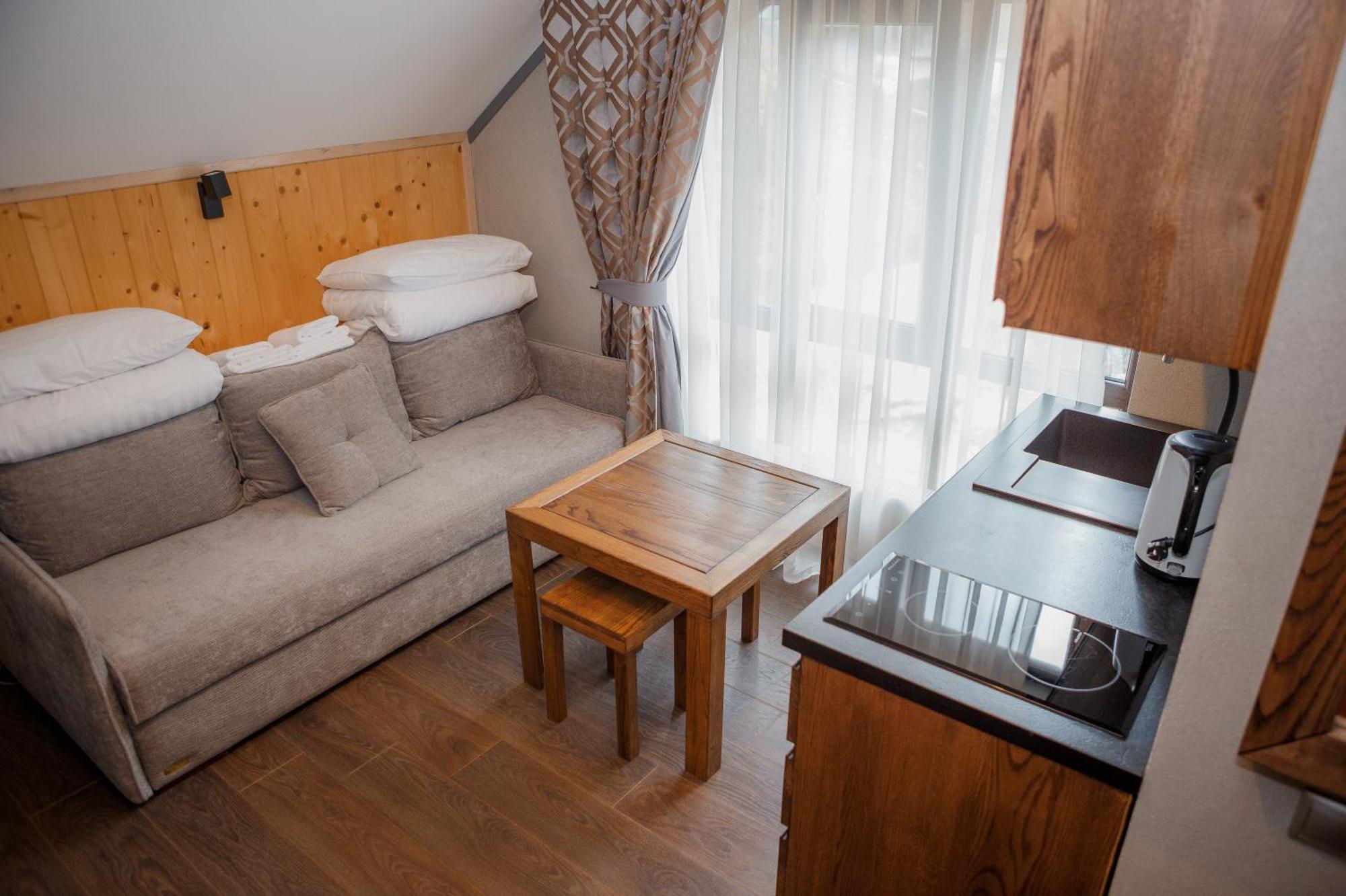 Hotel Monysto Буковел Екстериор снимка