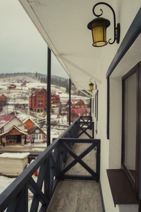 Hotel Monysto Буковел Екстериор снимка